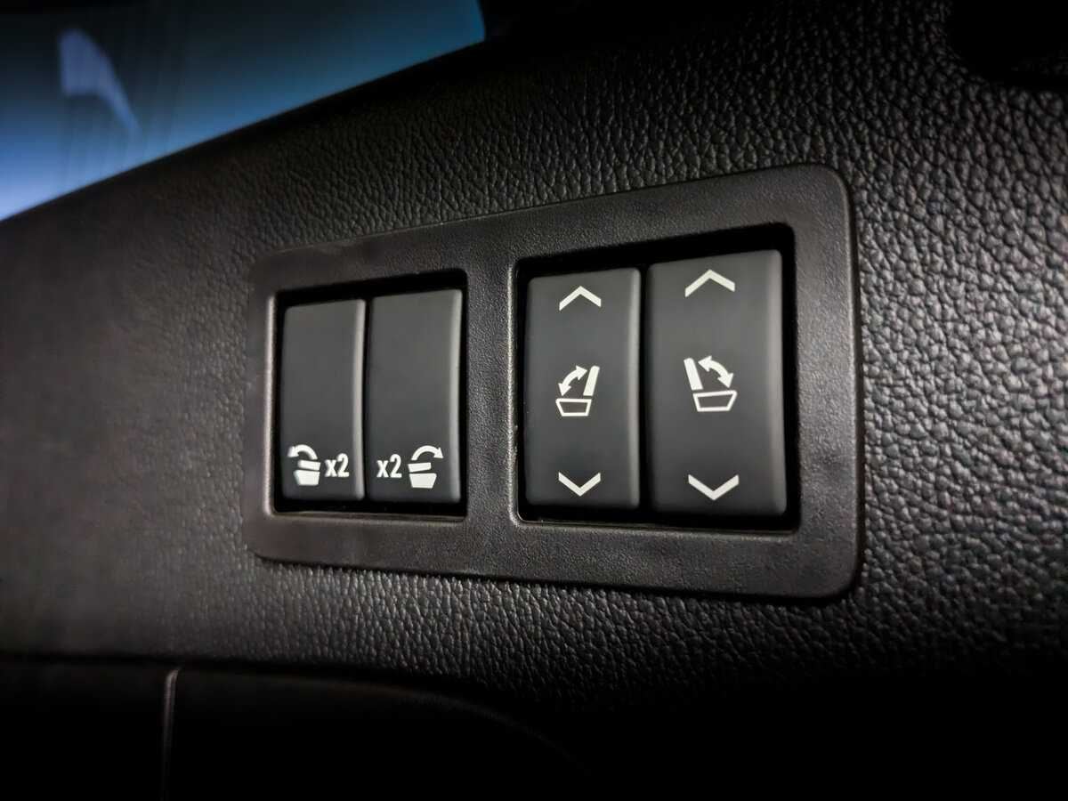 Купить Cadillac Escalade с пробегом. Фото: #24