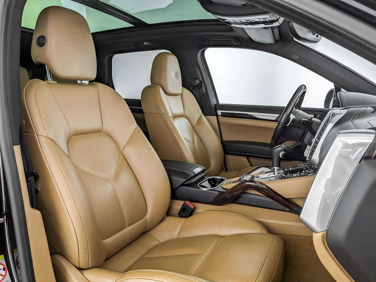 Купить Porsche Cayenne с пробегом. Фото: #20