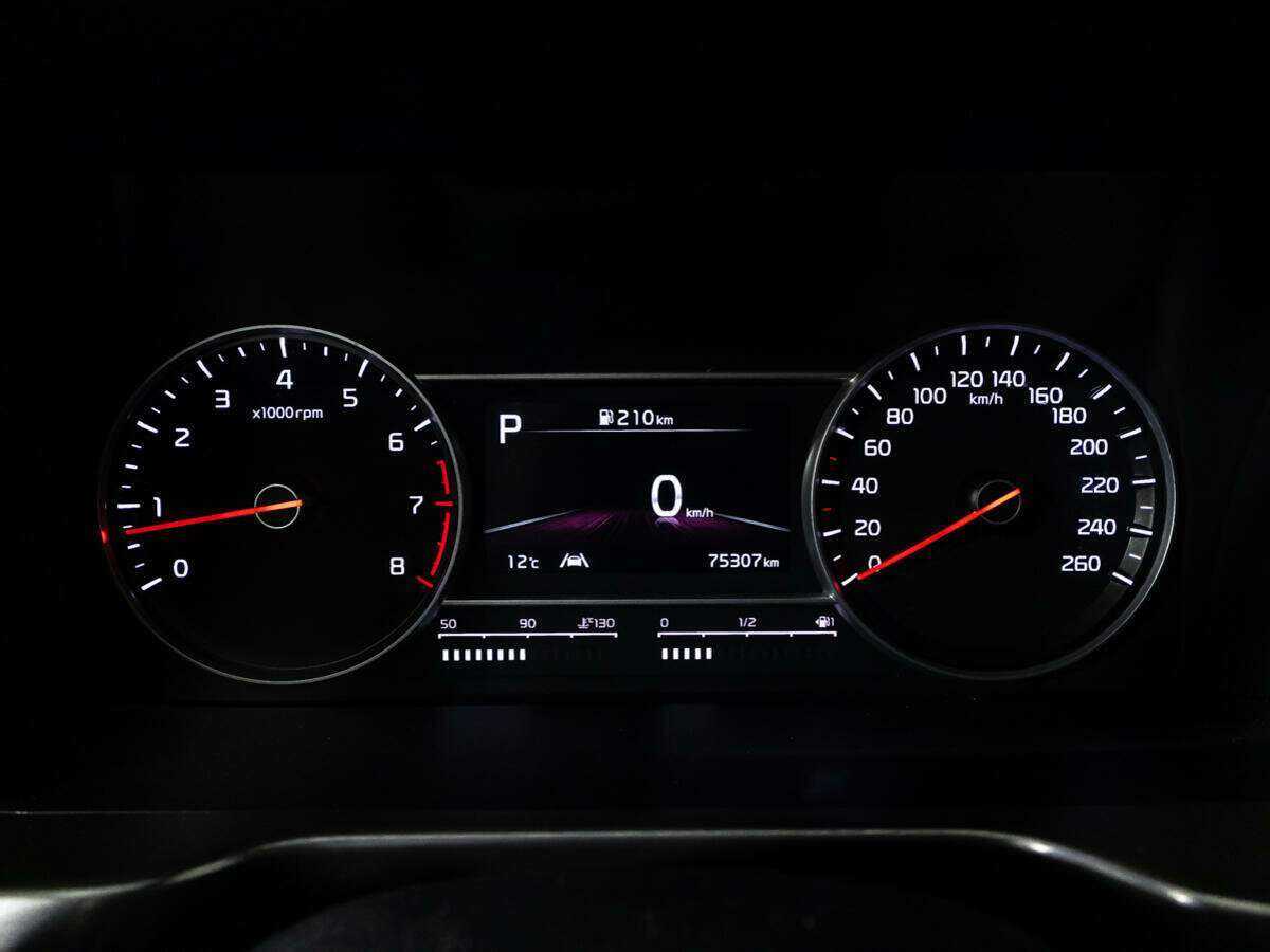 Купить Kia Sorento с пробегом. Фото: #11