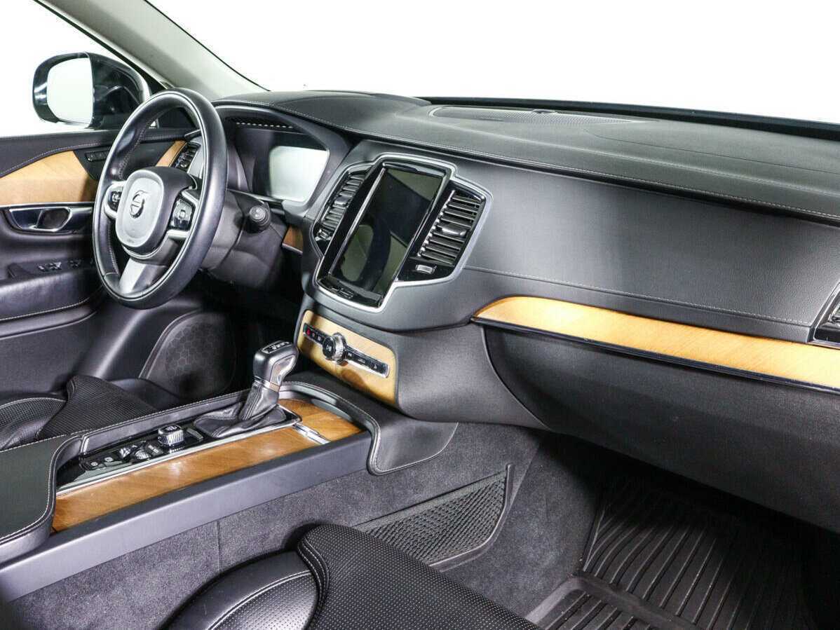 Купить Volvo XC90 с пробегом. Фото: #6