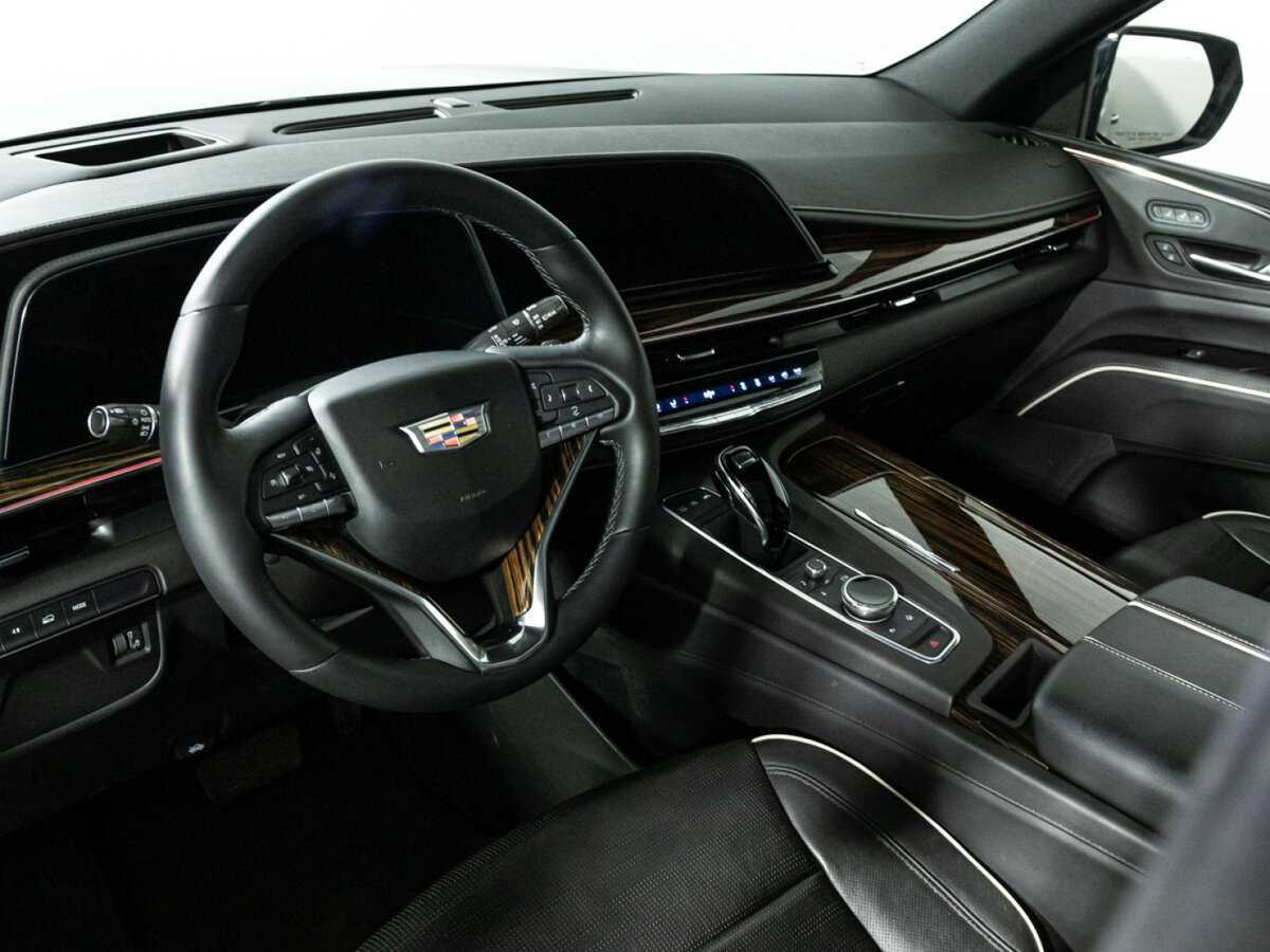 Купить Cadillac Escalade с пробегом. Фото: #8