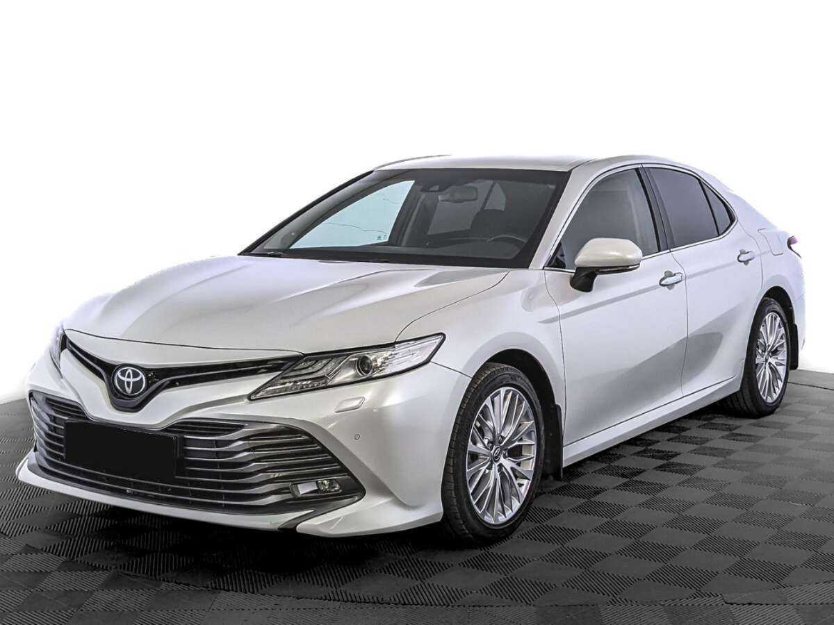 Купить Toyota Camry с пробегом. Посмотреть фото