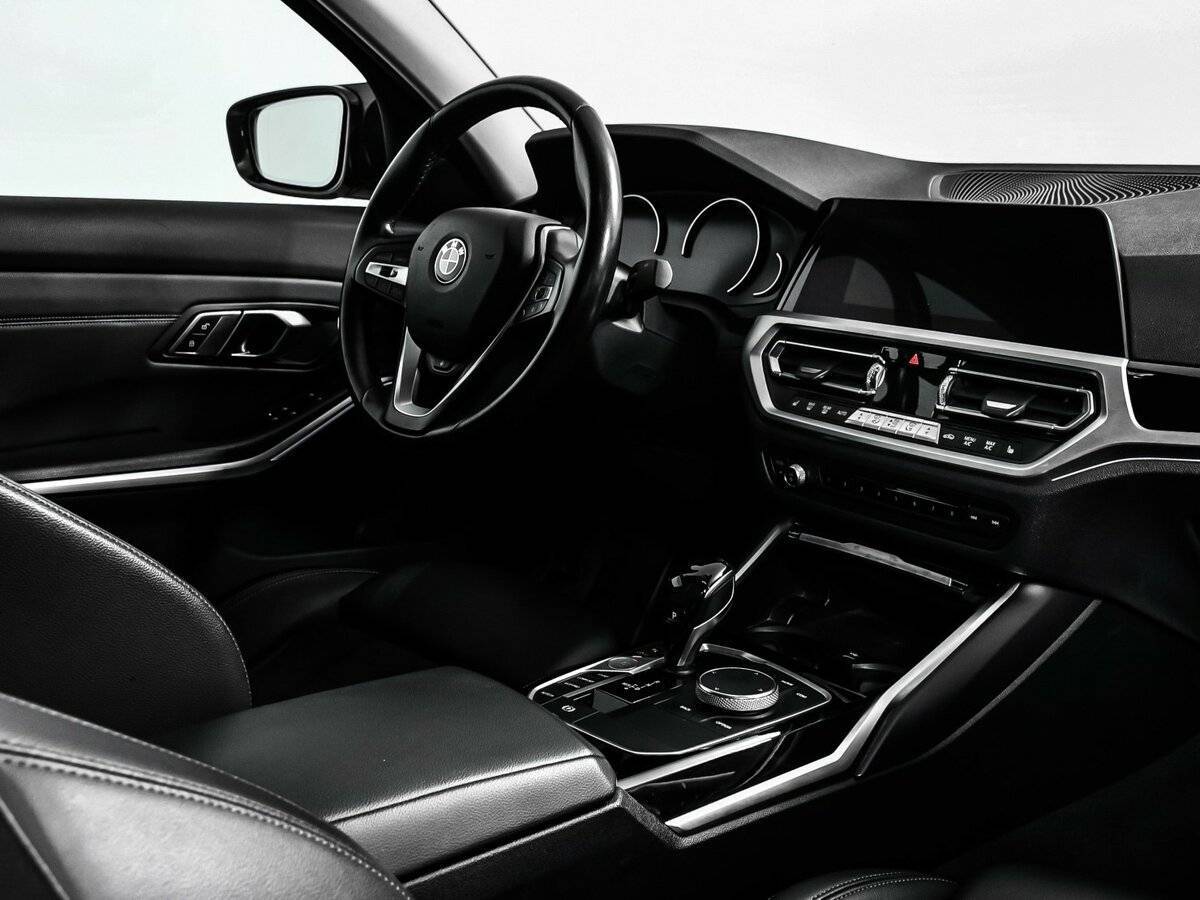 Купить BMW 3 серии с пробегом. Фото: #8