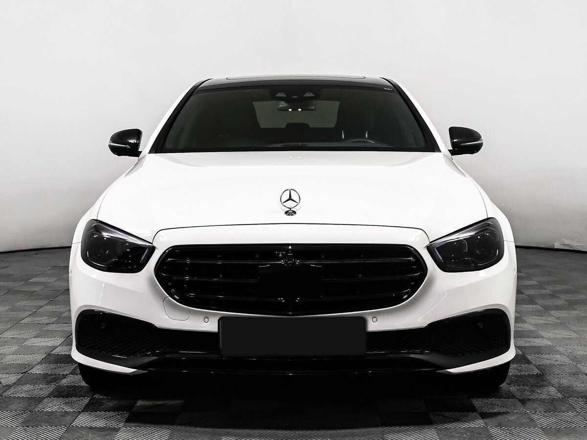 Купить Mercedes-Benz E-Класс с пробегом. Фото: #1