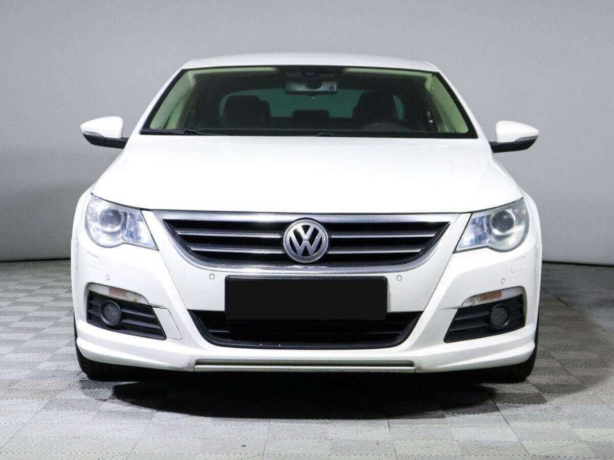 Купить Volkswagen Passat CC с пробегом. Фото: #1