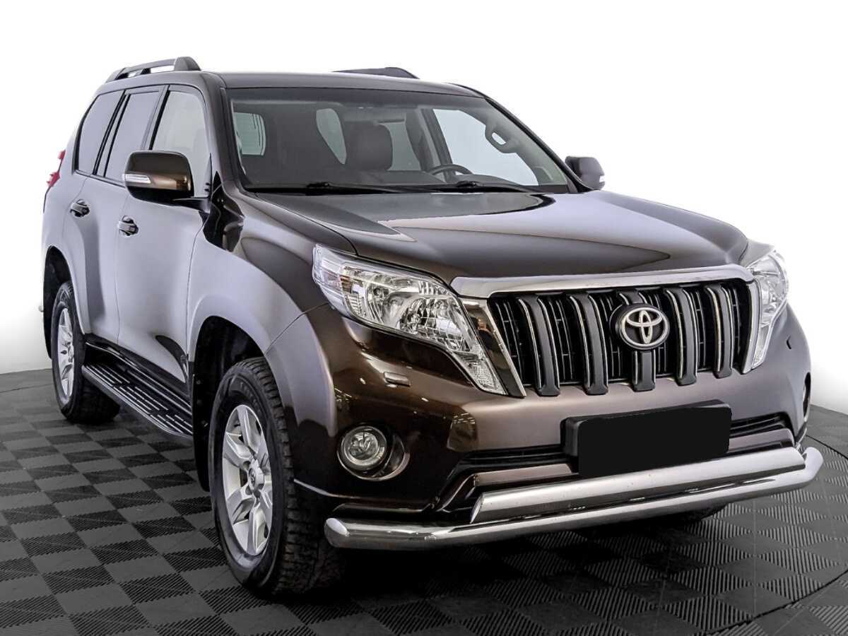 Купить Toyota Land Cruiser Prado с пробегом. Фото: #2