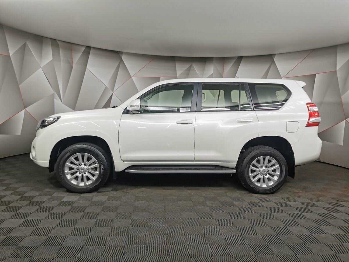 Купить Toyota Land Cruiser Prado с пробегом. Фото: #4
