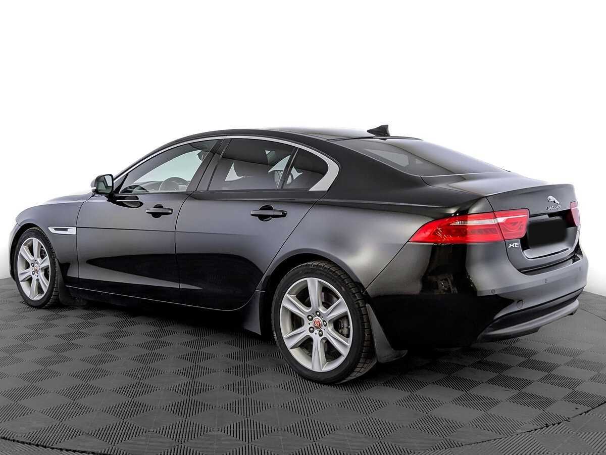 Купить Jaguar XE с пробегом. Фото: #6