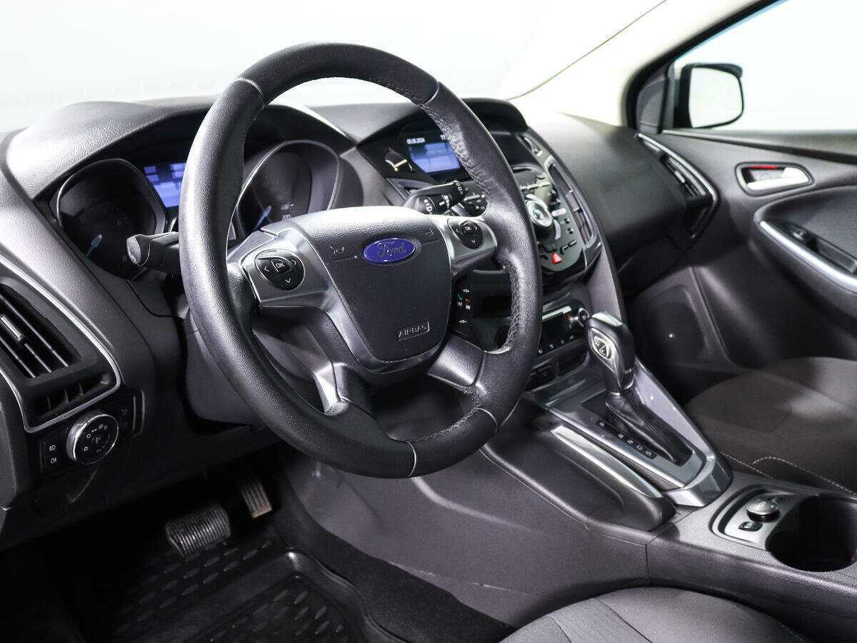 Купить Ford Focus с пробегом. Фото: #13