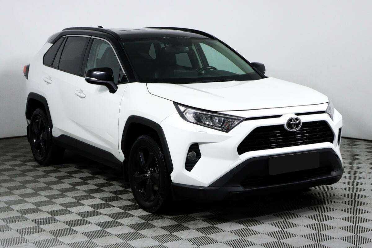 Купить Toyota RAV4 с пробегом. Фото: #2