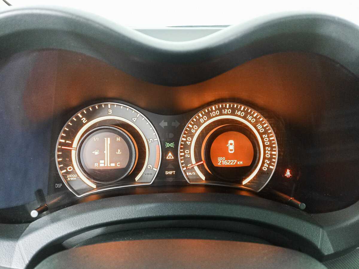 Купить Toyota Auris с пробегом. Фото: #10