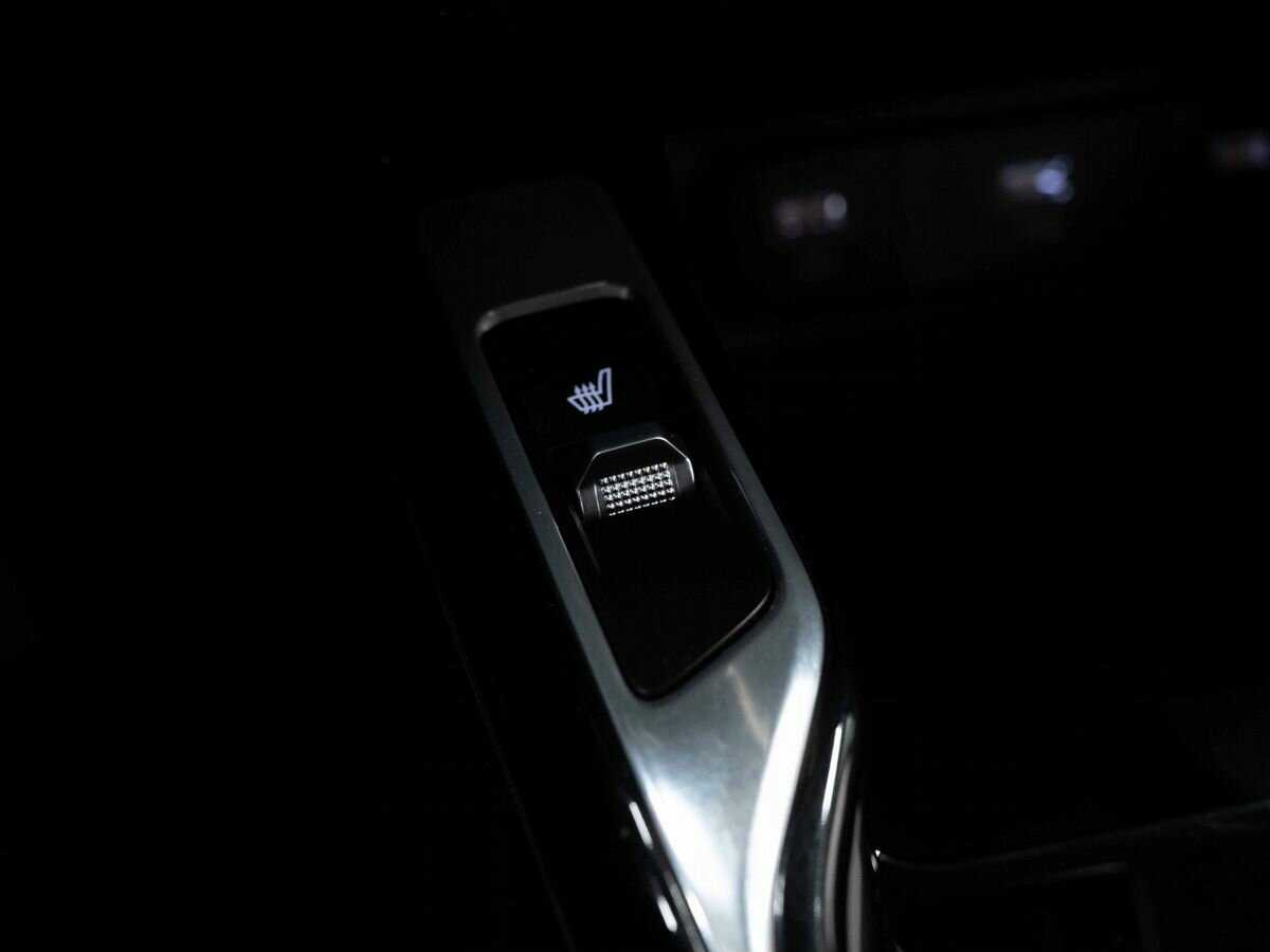 Купить Kia Sorento с пробегом. Фото: #24