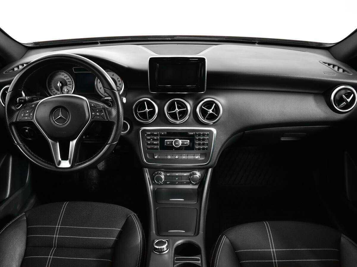 Купить Mercedes-Benz A-Класс с пробегом. Фото: #11