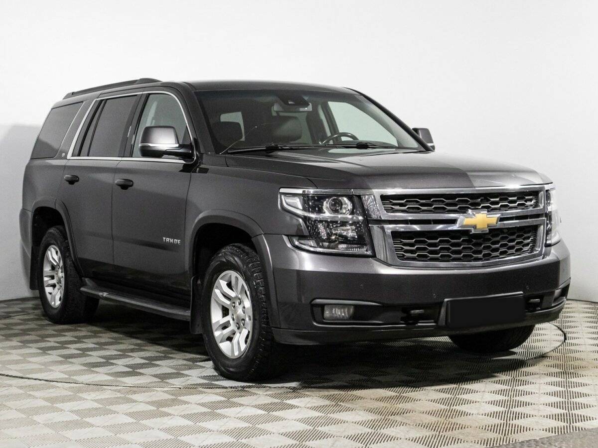 Купить Chevrolet Tahoe с пробегом. Фото: #2