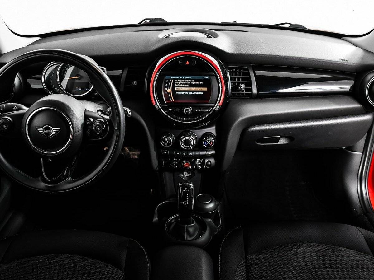 Купить Mini Hatch с пробегом. Фото: #10