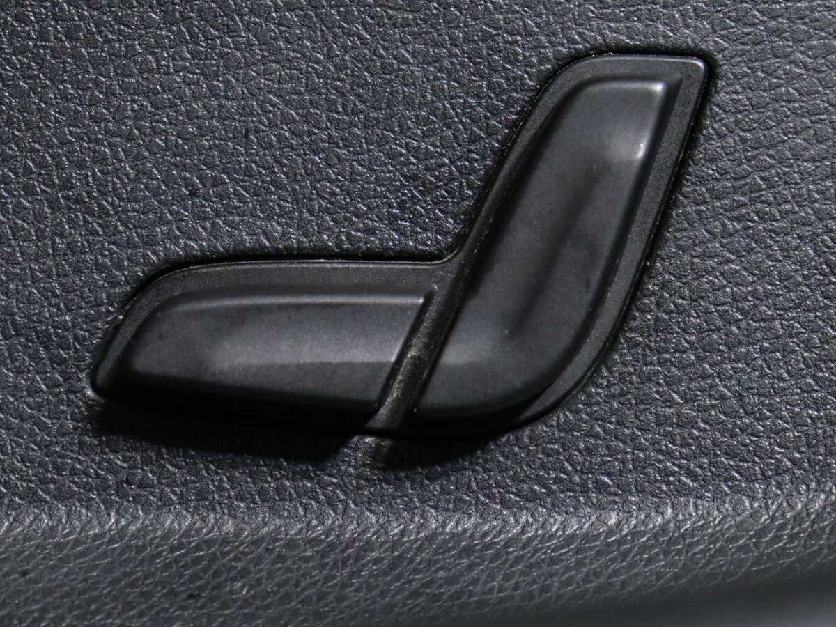Купить Mercedes-Benz E-Класс с пробегом. Фото: #11