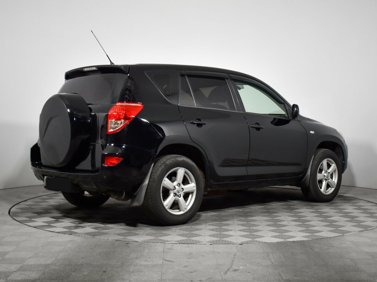 Купить Toyota RAV4 с пробегом. Фото: #4