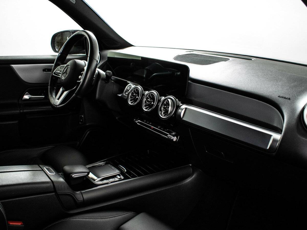 Купить Mercedes-Benz GLB с пробегом. Фото: #8