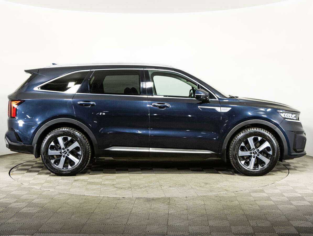 Купить Kia Sorento с пробегом. Фото: #3