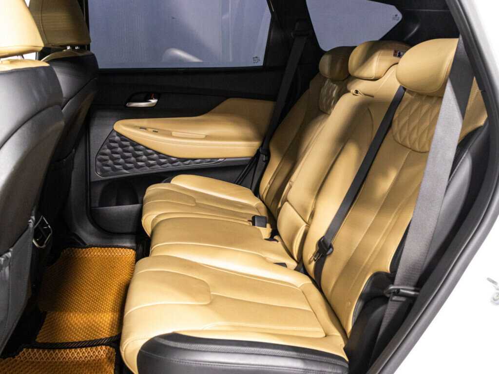 Купить Hyundai Santa Fe с пробегом. Фото: #9