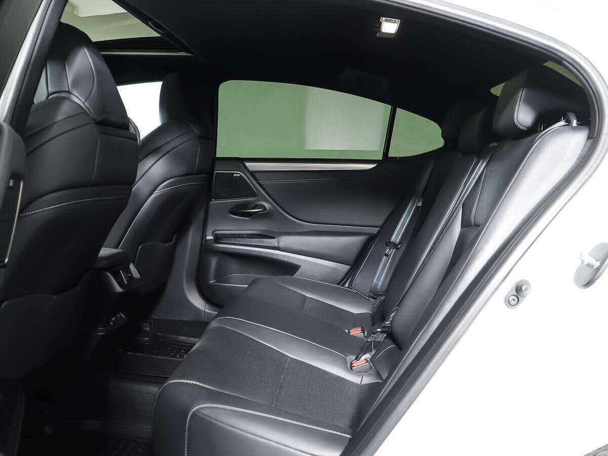 Купить Lexus ES с пробегом. Фото: #10