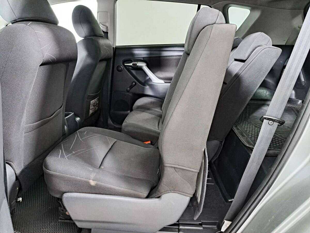 Купить Toyota Verso с пробегом. Фото: #9