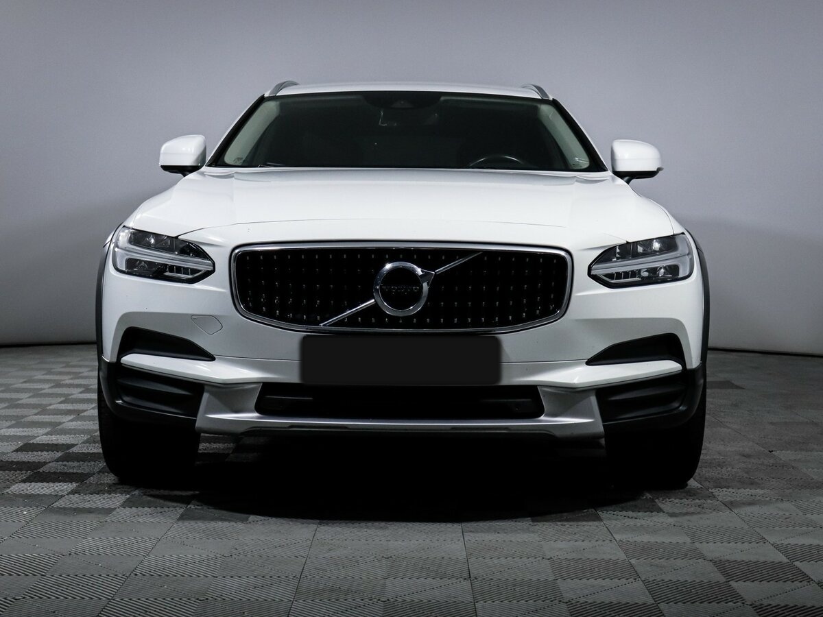 Купить Volvo V90 Cross Country с пробегом. Фото: #1