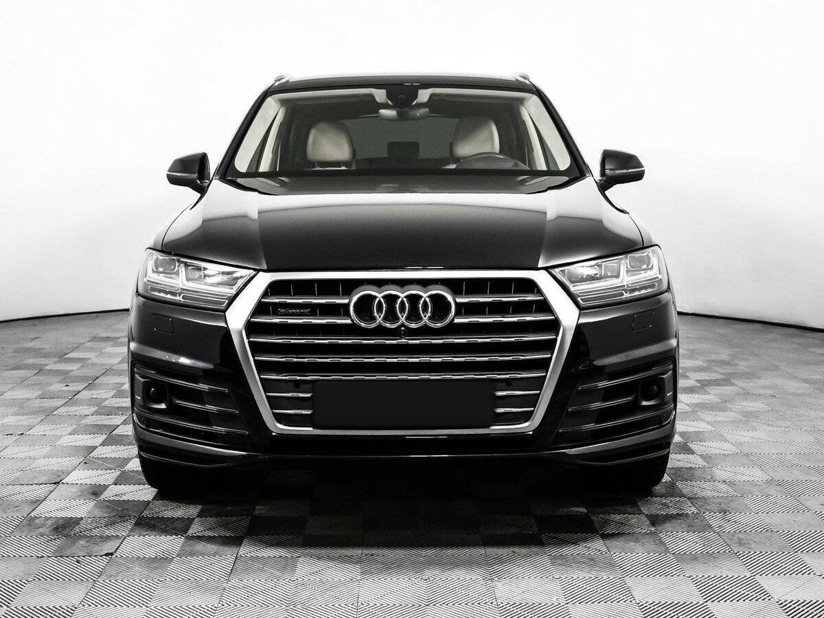 Купить Audi Q7 с пробегом. Фото: #1