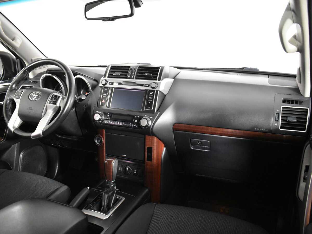 Купить Toyota Land Cruiser Prado с пробегом. Фото: #9