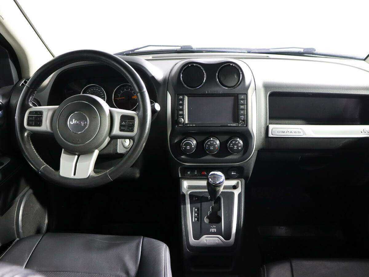 Купить Jeep Compass с пробегом. Фото: #8