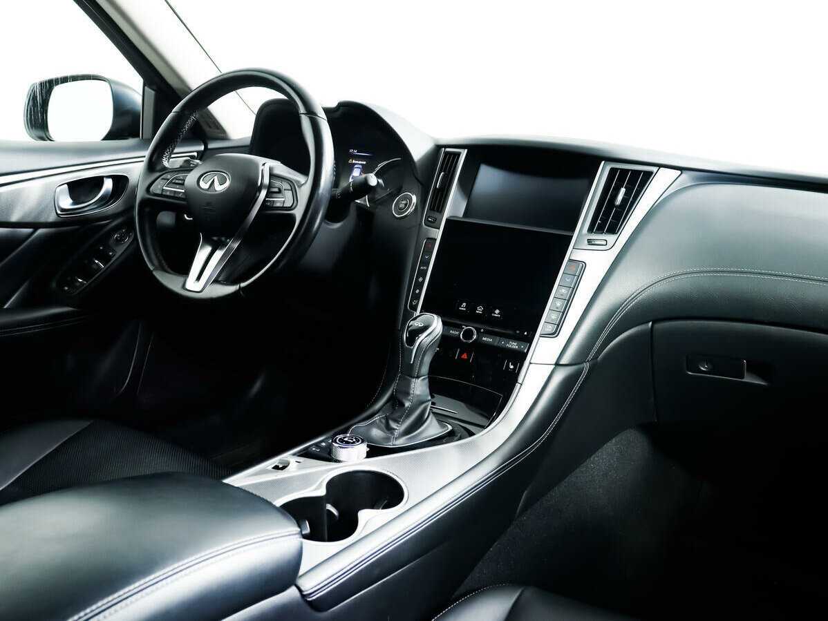 Купить Infiniti Q50 с пробегом. Фото: #8