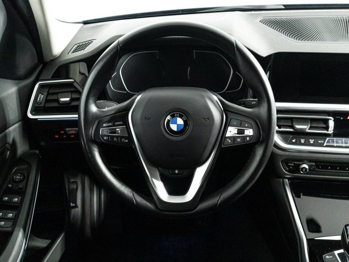 Купить BMW 3 серии с пробегом. Фото: #19