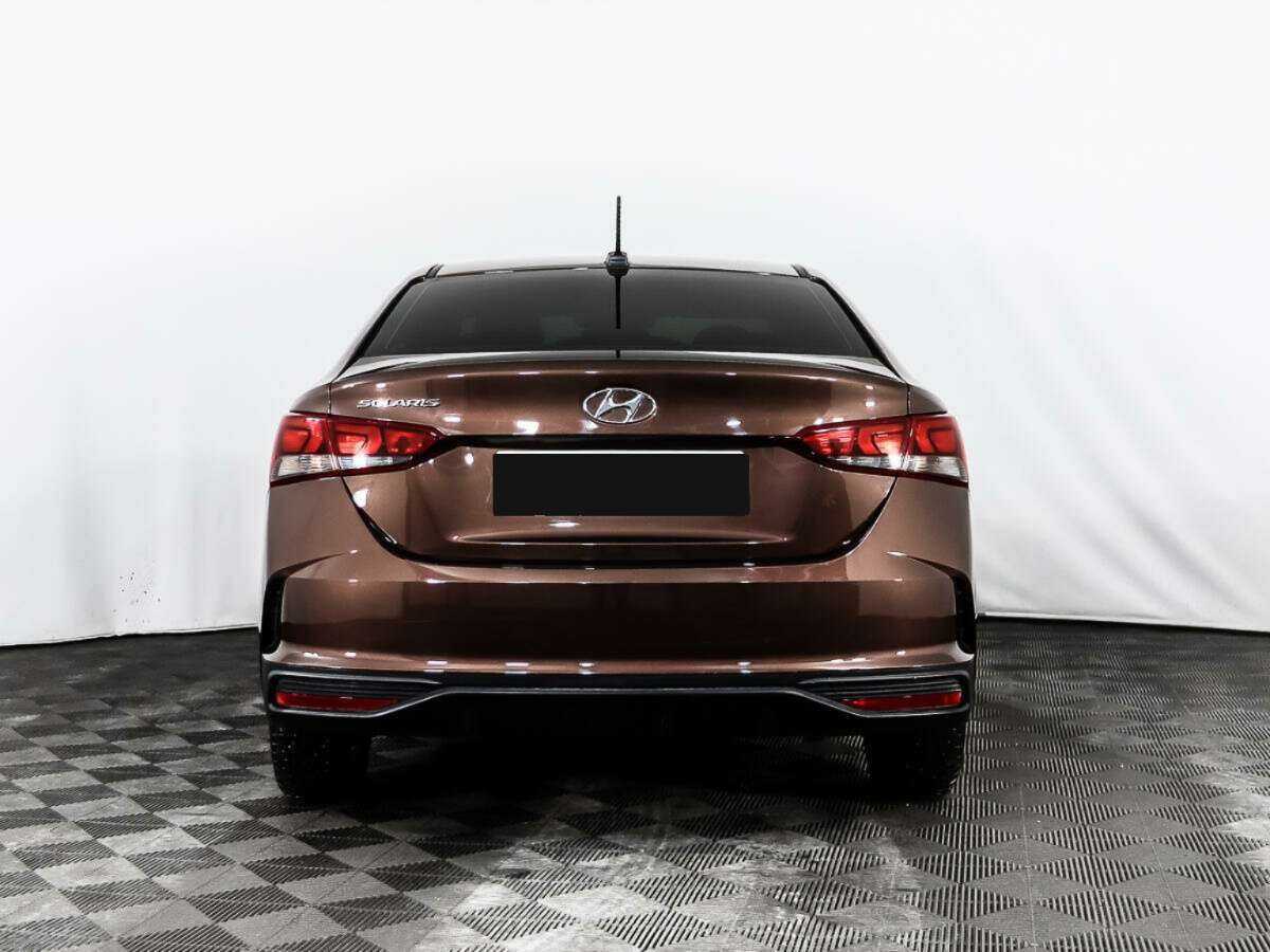 Купить Hyundai Solaris с пробегом. Фото: #4