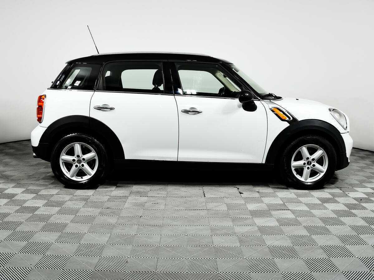 Купить Mini Countryman с пробегом. Фото: #3