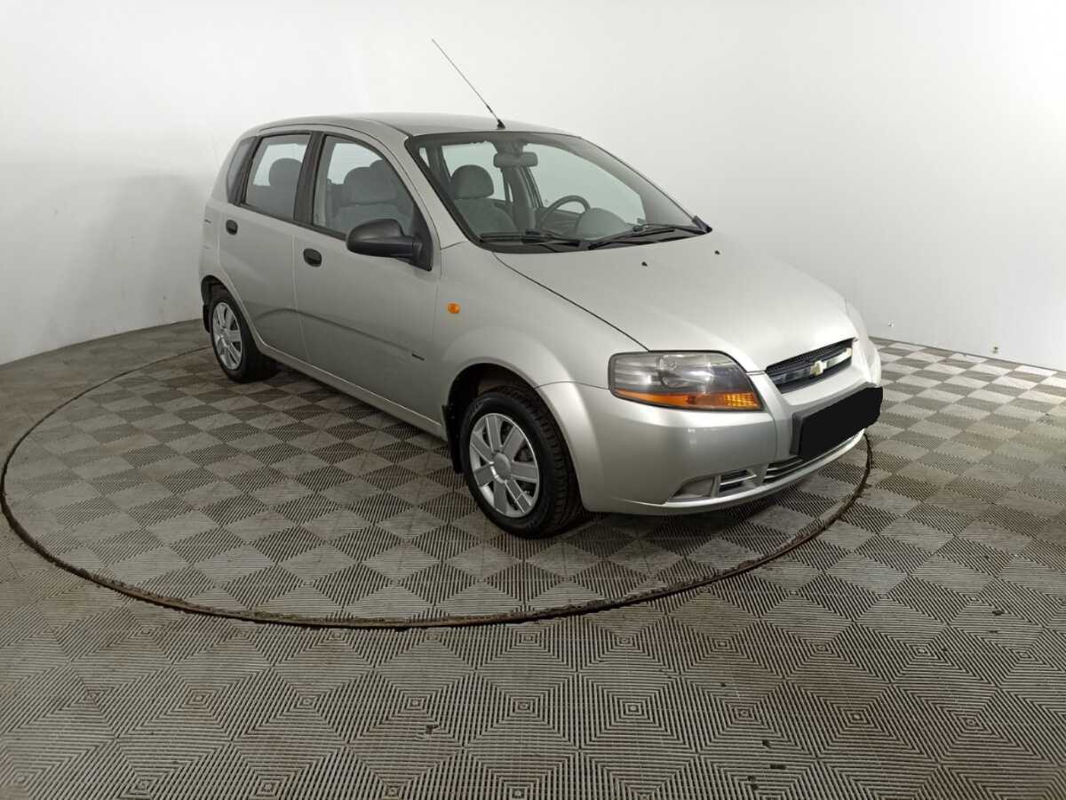Купить Chevrolet Aveo с пробегом. Фото: #2