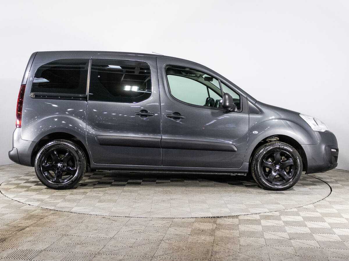Купить Peugeot Partner с пробегом. Фото: #3
