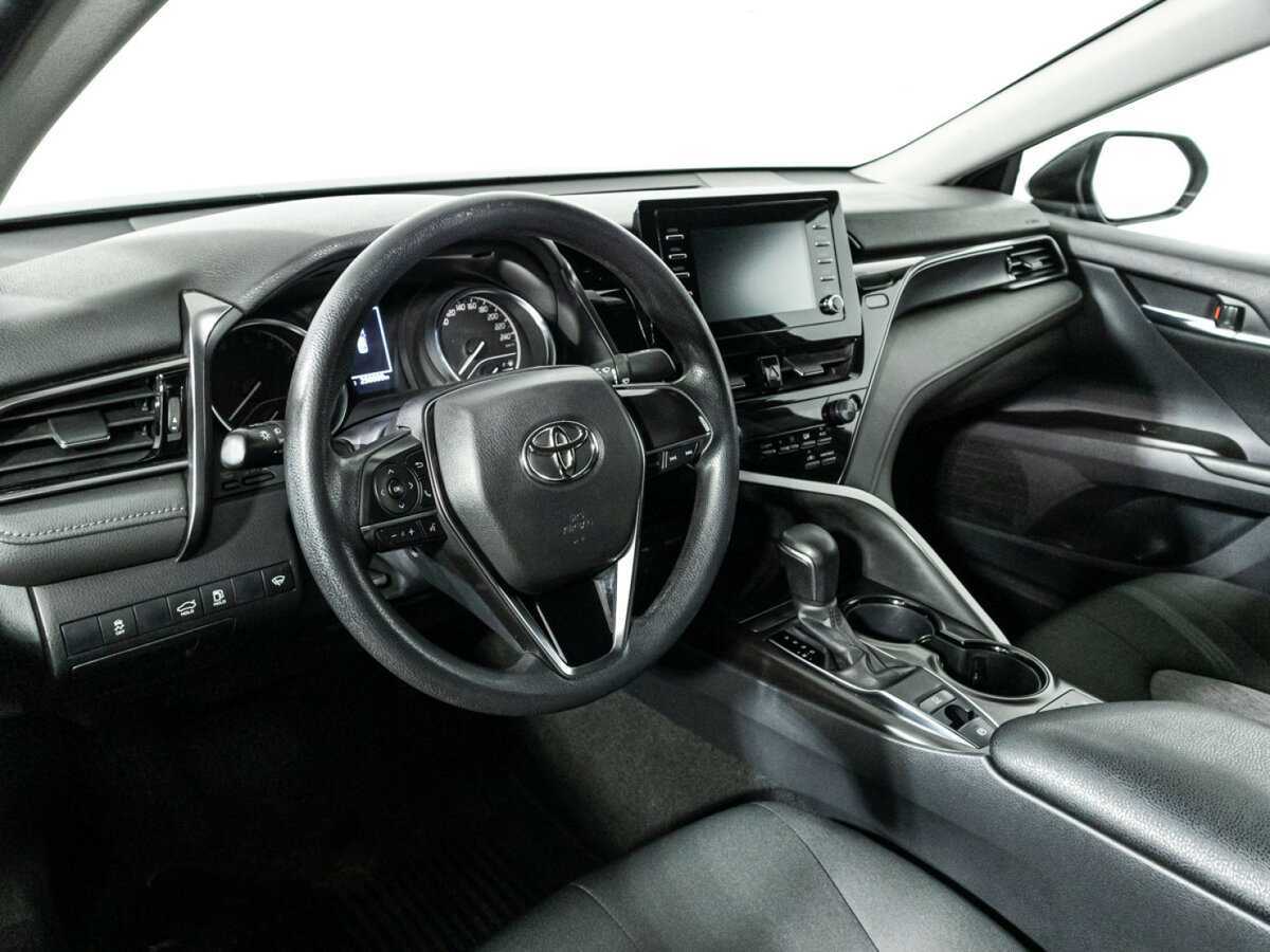 Купить Toyota Camry с пробегом. Фото: #10