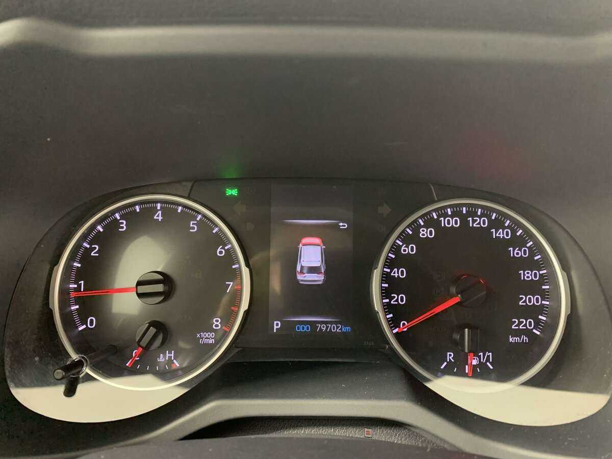 Купить Toyota RAV4 с пробегом. Фото: #10
