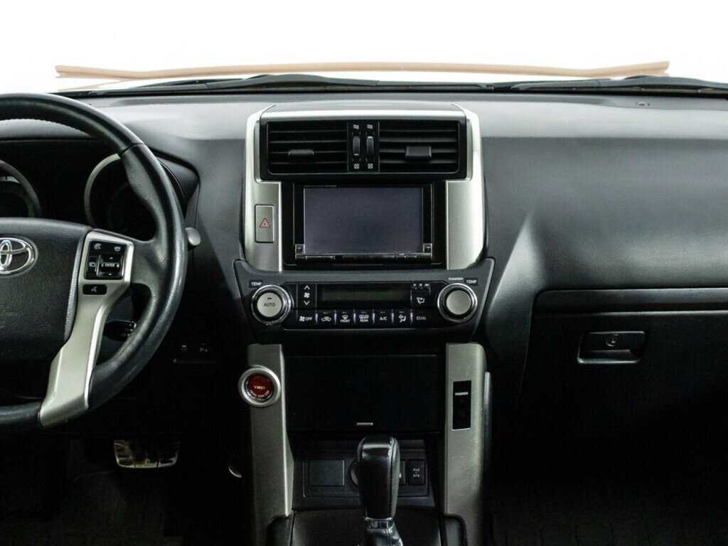 Купить Toyota Land Cruiser Prado с пробегом. Фото: #12