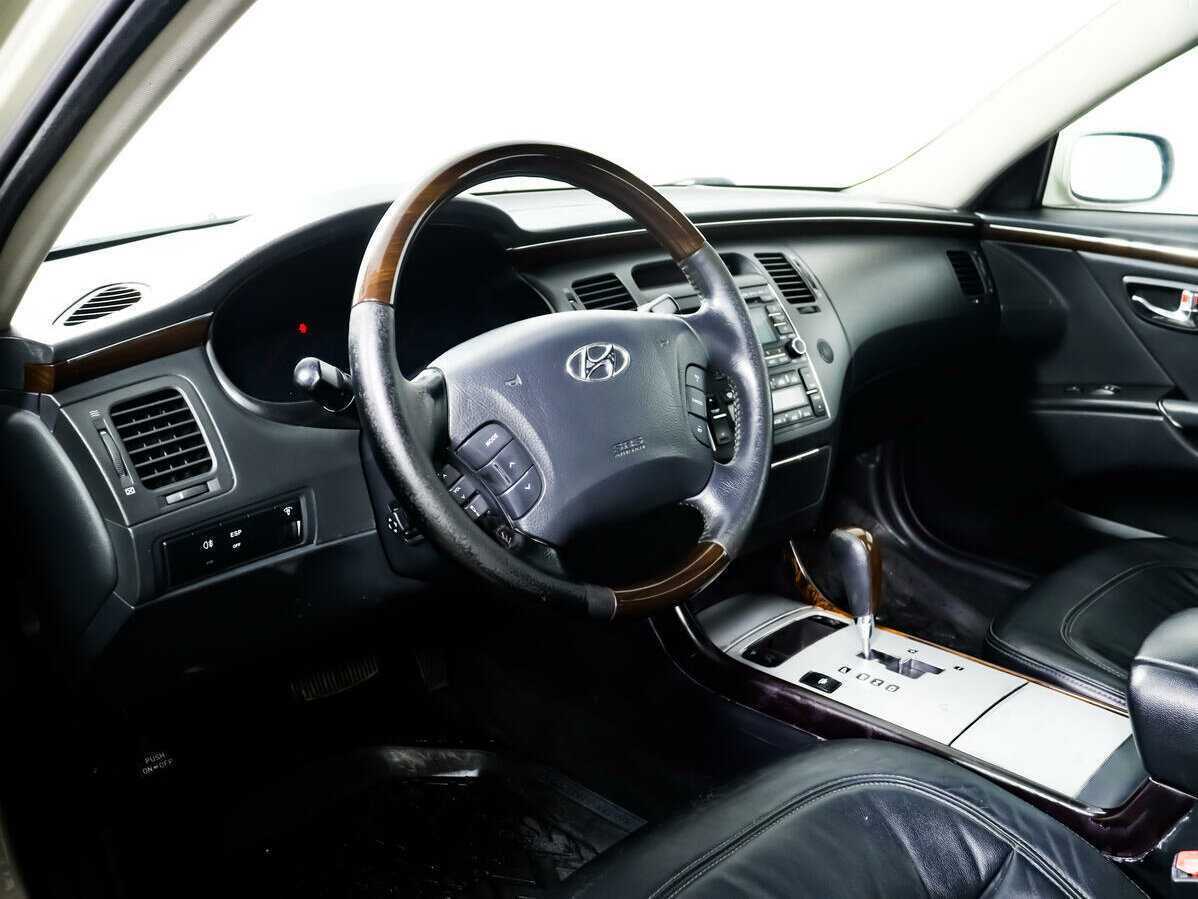 Купить Hyundai Grandeur с пробегом. Фото: #12