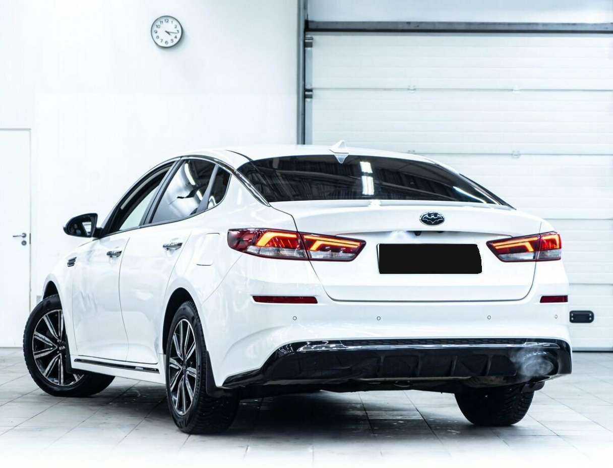 Купить Kia Optima с пробегом. Фото: #3