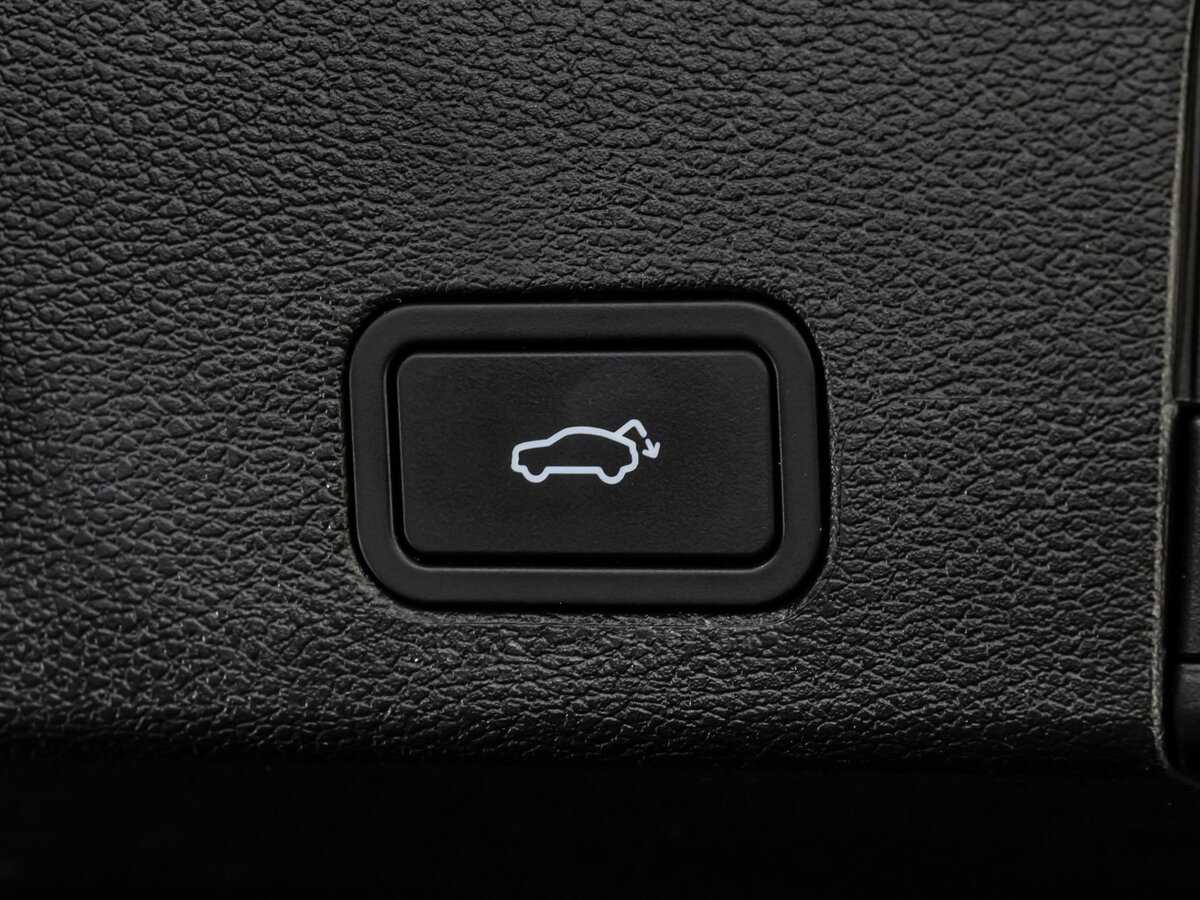 Купить Geely Tugella с пробегом. Фото: #30
