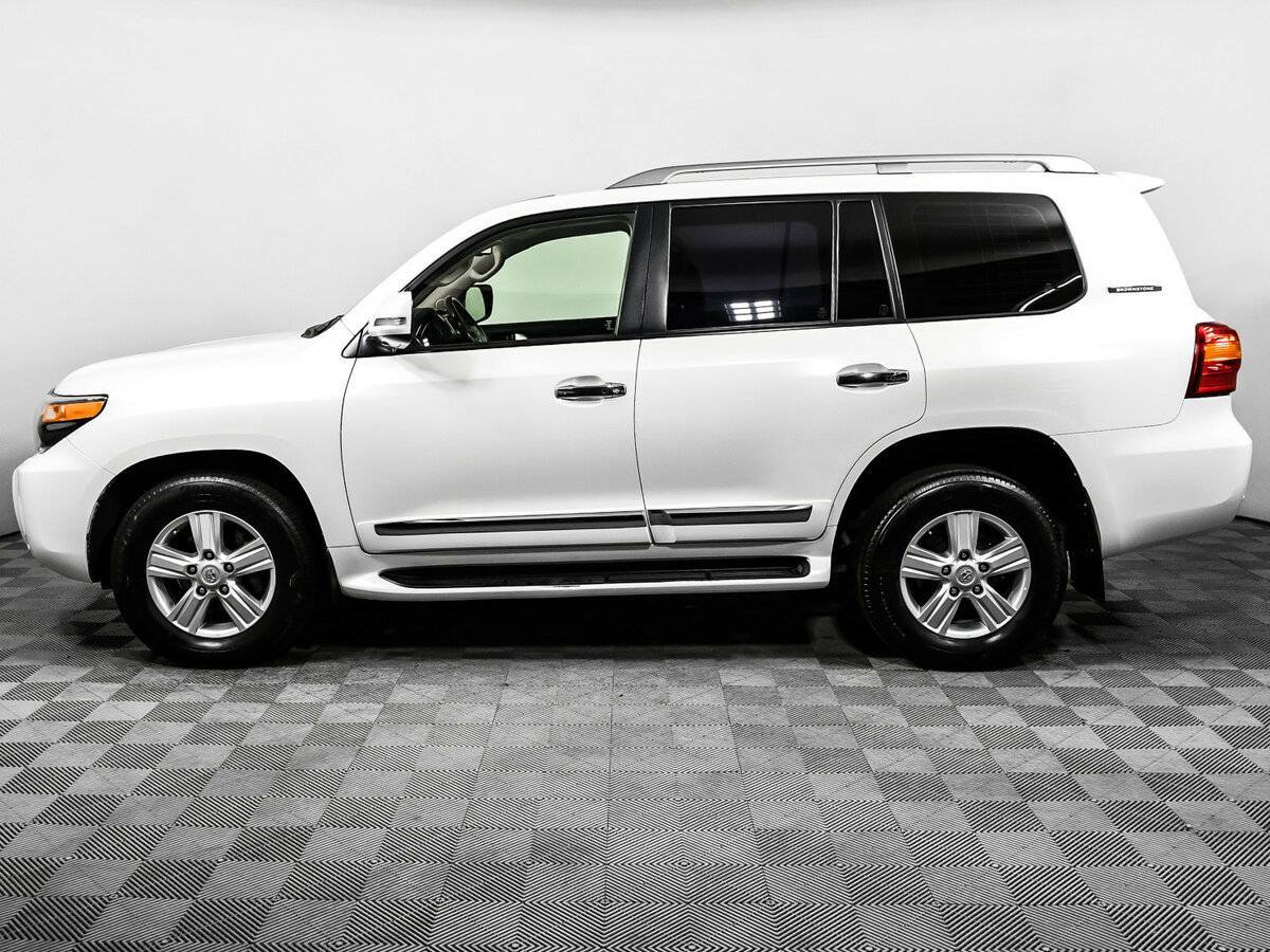 Купить Toyota Land Cruiser с пробегом. Фото: #7