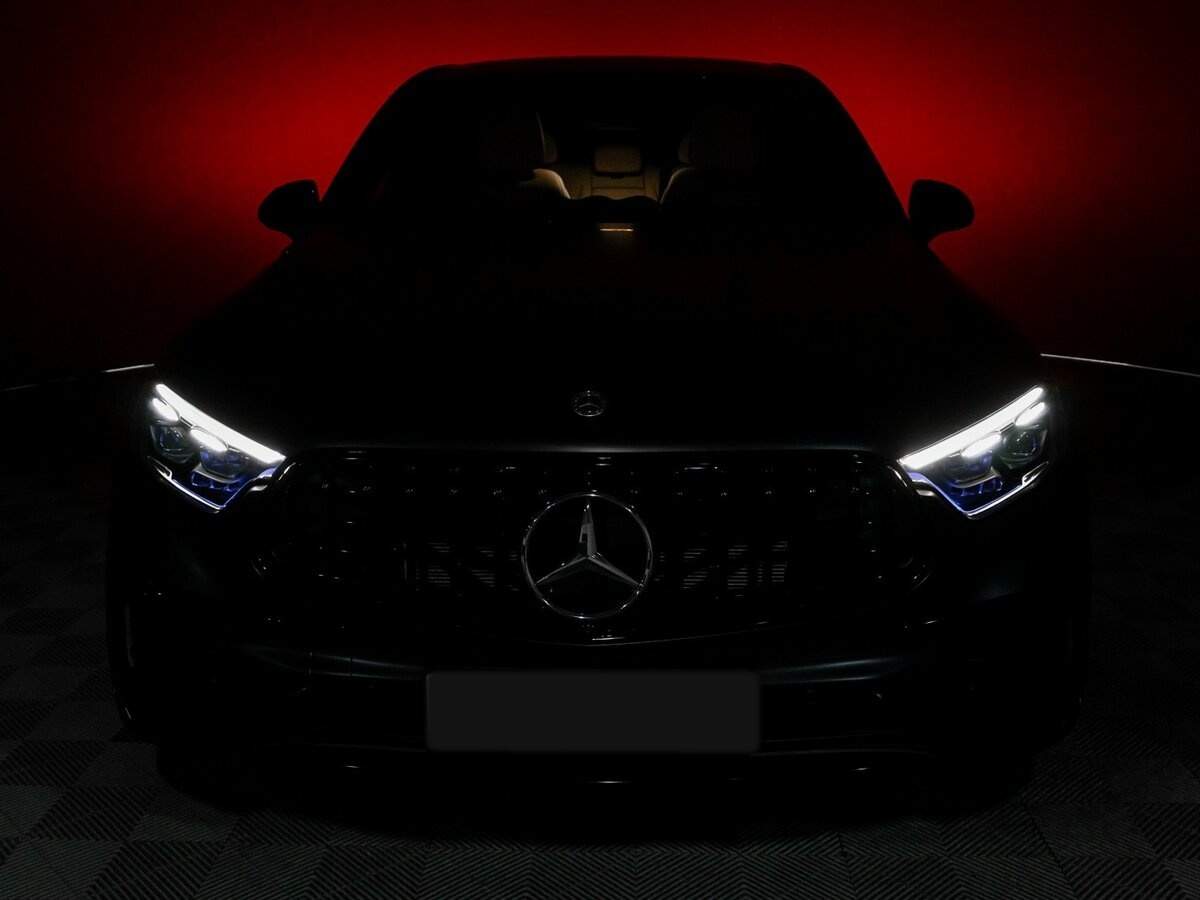 Купить Mercedes-Benz GLC Coupe с пробегом. Фото: #35
