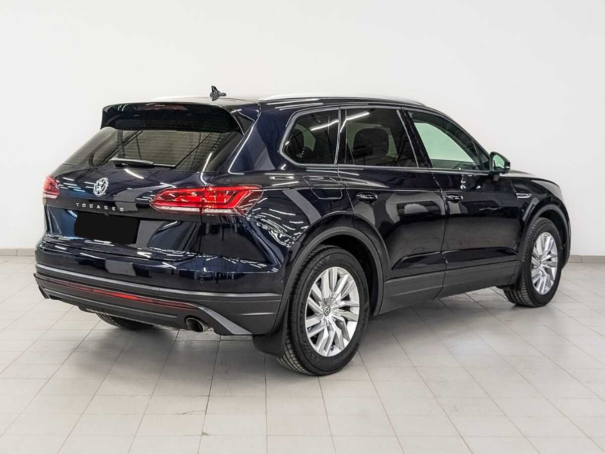 Купить Volkswagen Touareg с пробегом. Фото: #4