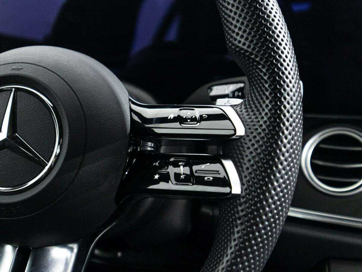 Купить Mercedes-Benz E-Класс с пробегом. Фото: #20