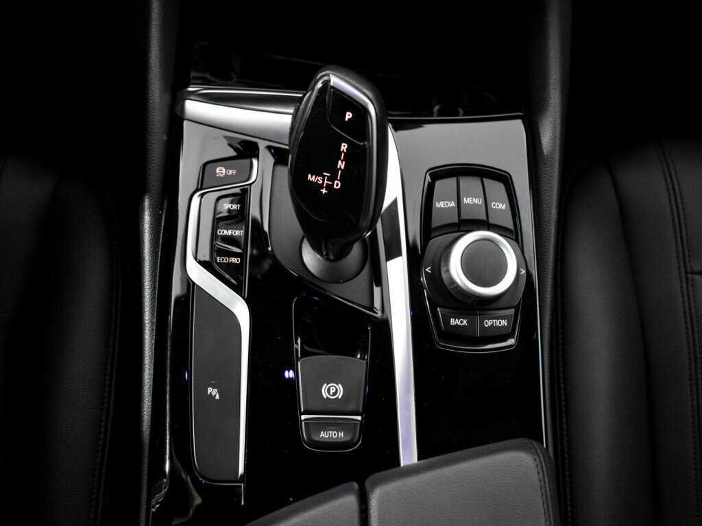 Купить BMW 5 серии с пробегом. Фото: #10