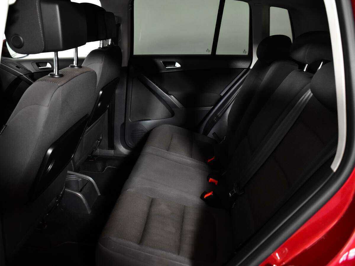 Купить Volkswagen Tiguan с пробегом. Фото: #7