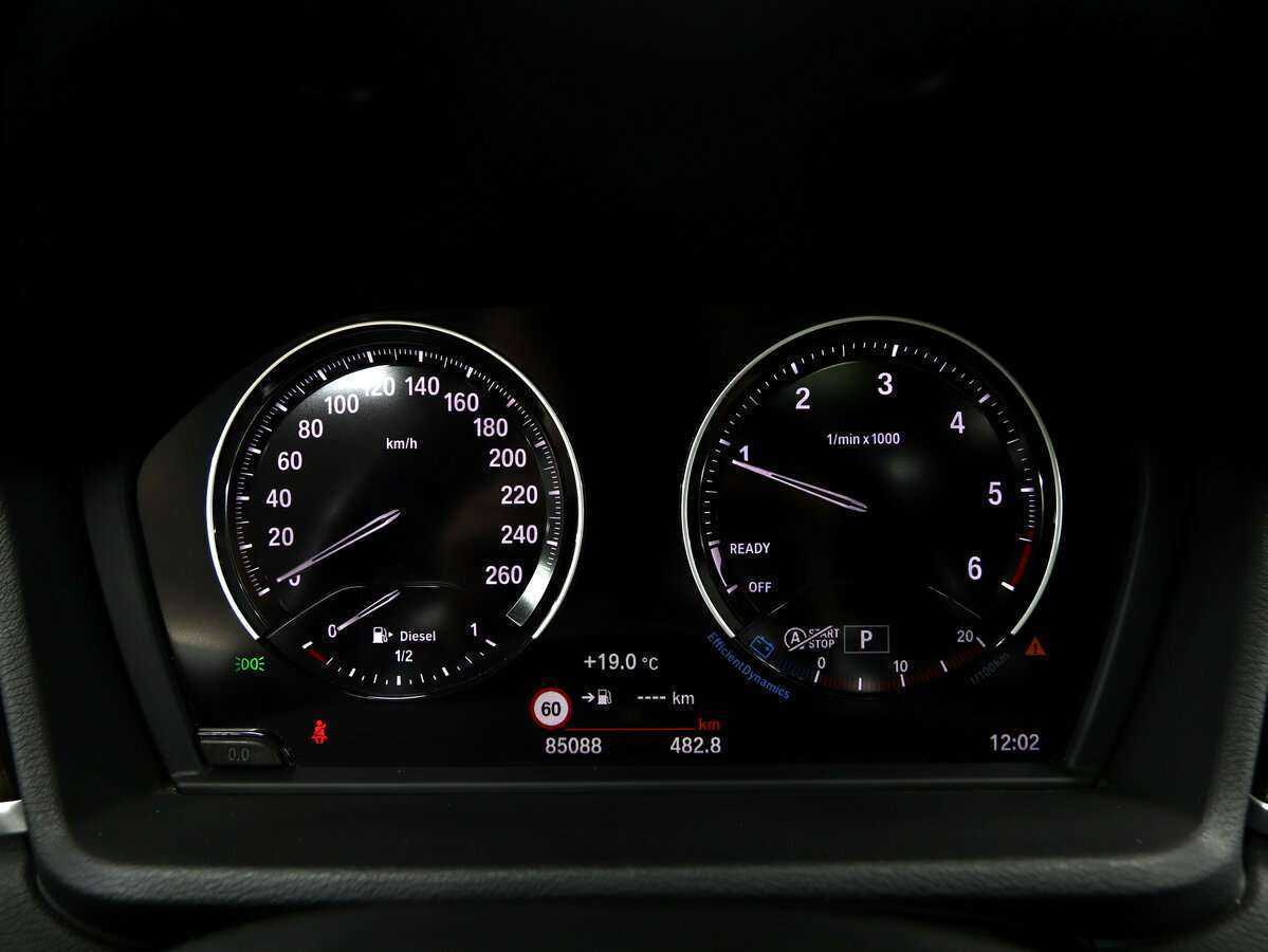 Купить BMW X1 с пробегом. Фото: #11