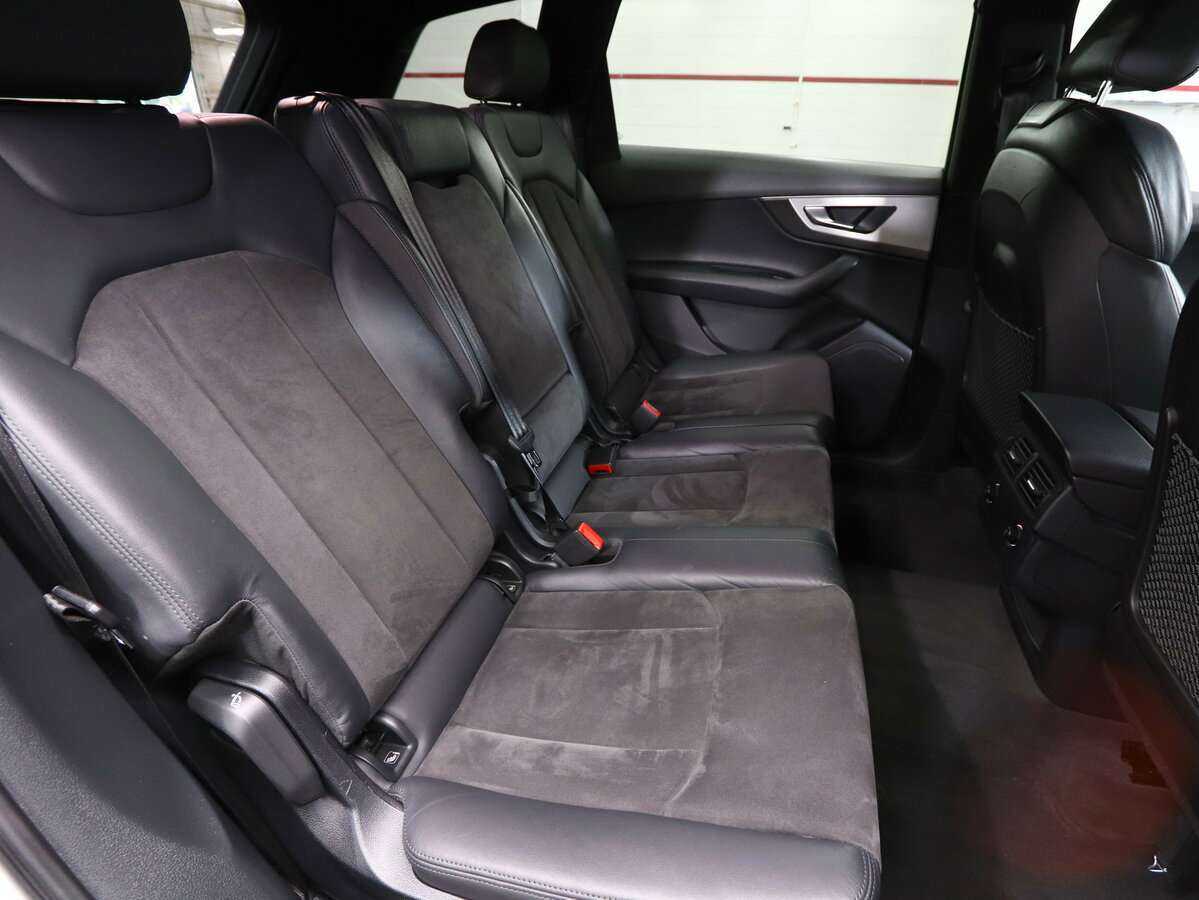 Купить Audi Q7 с пробегом. Фото: #21